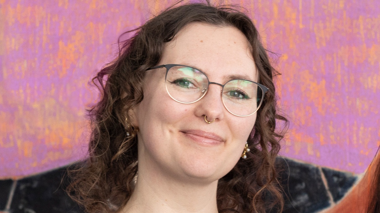 Portraitfoto von Julia Roth.